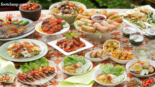 Makanan Terenak di Indonesia Paling Nikmat Wajib Kamu Coba